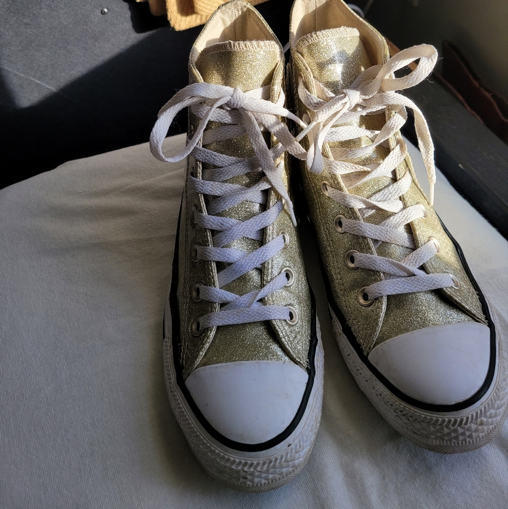 Women Converse like new
